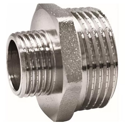 Ниппель латунный переходной наружная резьба никелированный Tim