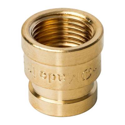 Муфта латунная переходная внутренняя резьба Stout