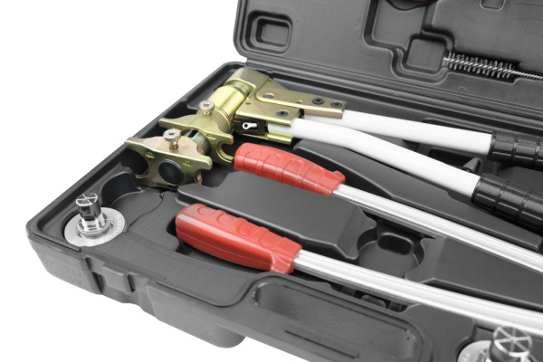 Пресс-инструмент для PEX труб Ø16-32 мм Emeads FT-1240 ручной в чемодане